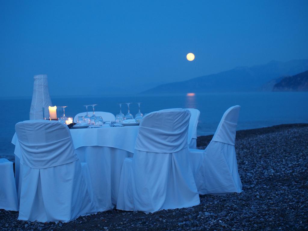 Thalatta Seaside Hotel Agia Anna  Exterior photo